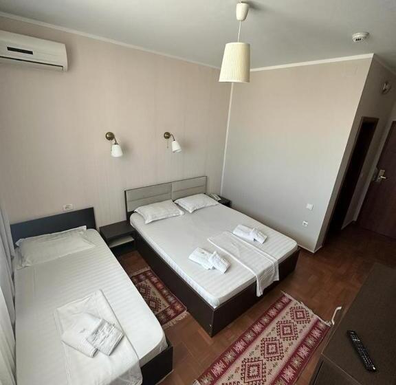 غرفة قياسية بالطابق الأرضى, Promenada