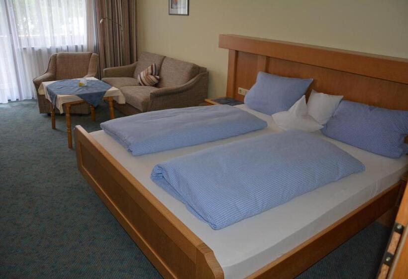 带1个卧室的带阳台的公寓, Kurpension Gundula