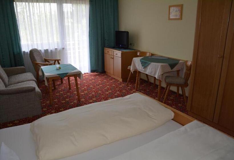 标准间带阳台, Kurpension Gundula