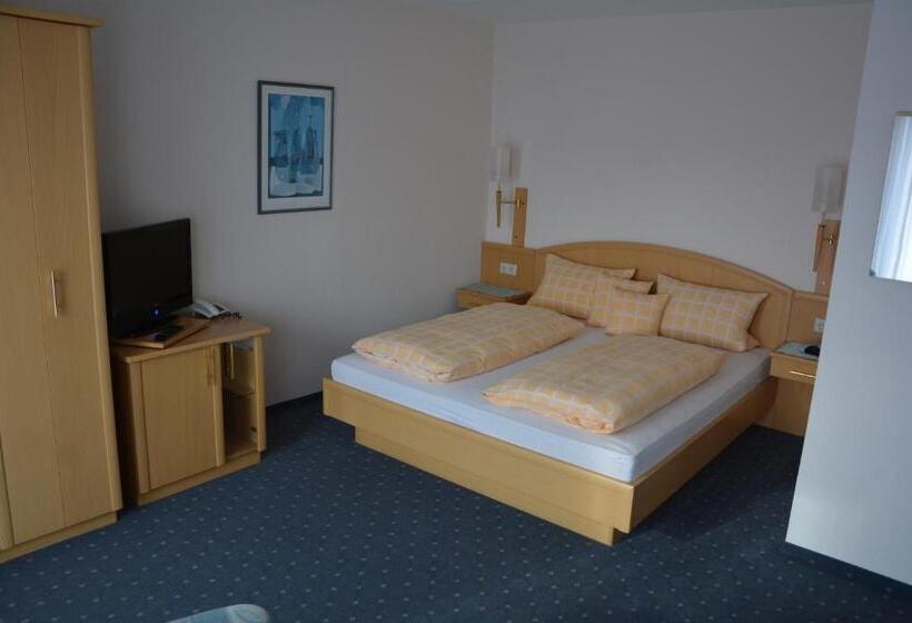 标准间带阳台, Kurpension Gundula