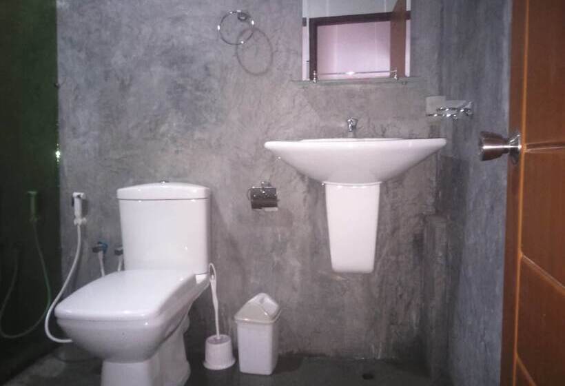 מיטה בחדר משותף, Hi Lanka Backpackers Adults Only