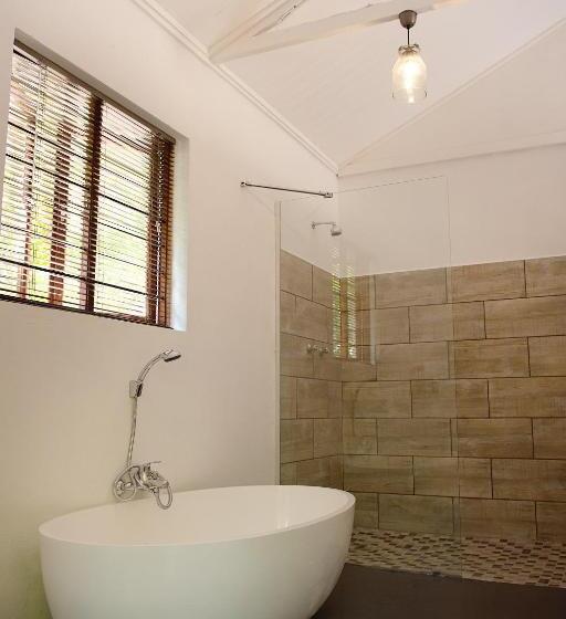 Номер Deluxe Вид на Сад, Almar View Guest House