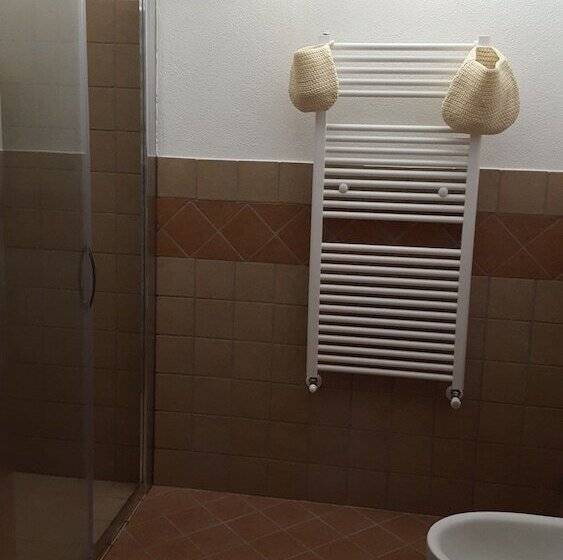 חדר סטנדרט לשלושה, B&b Ca'suana