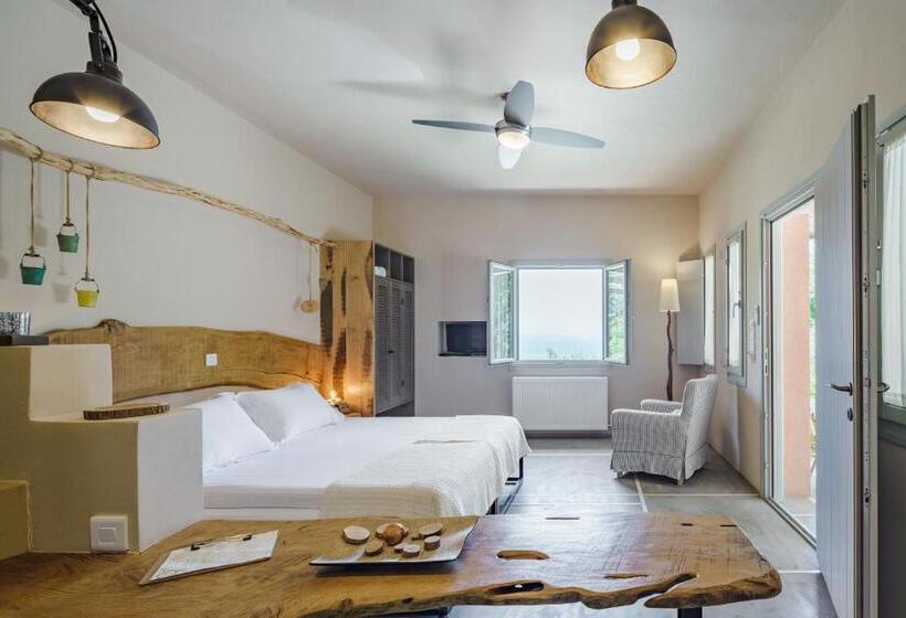 סוויטת ג'וניור עם טרסה, Mazaraki Guesthouse