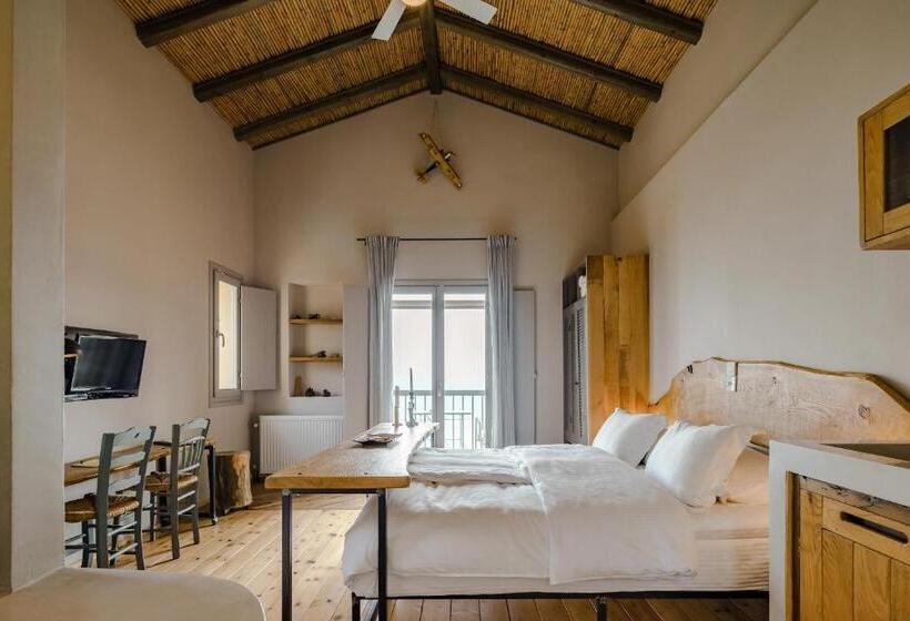 סוויטת ג'וניור עם מרפסת, Mazaraki Guesthouse