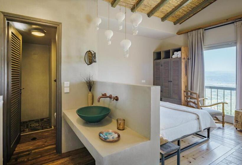 סוויטת ג'וניור עם מרפסת, Mazaraki Guesthouse