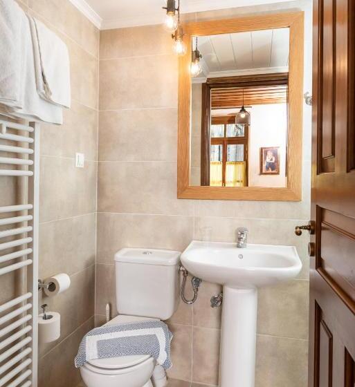 스탠다드 트리플 룸, Kazas Luxury Apartments