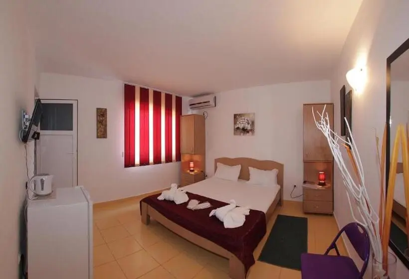 Chambre Standard, Panos