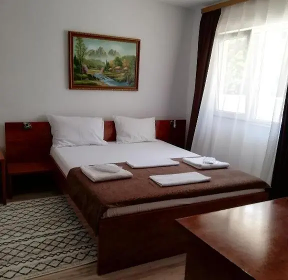 Chambre Standard, Panos