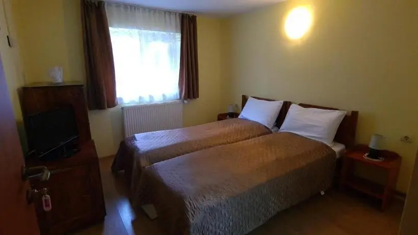 اتاق استاندارد, Pensiunea Aurora Hostel Voineasa