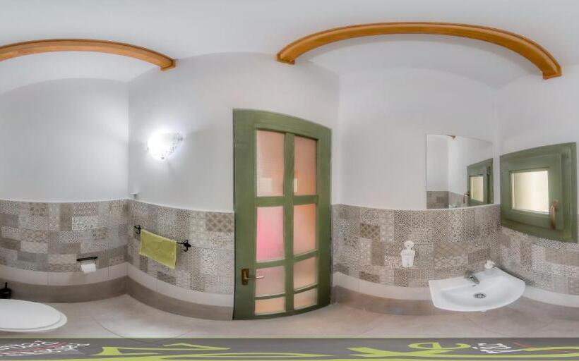 スタンダードルーム, Desag Resort