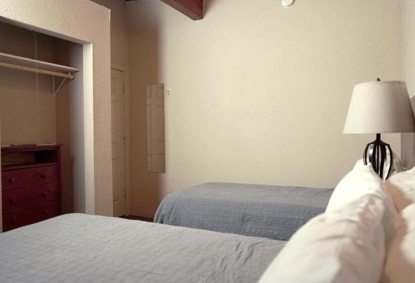 غرفة قياسية حمام مشترك, Old School Motel Rv