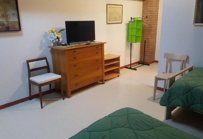 חדר סטנדרט, Al Fienile