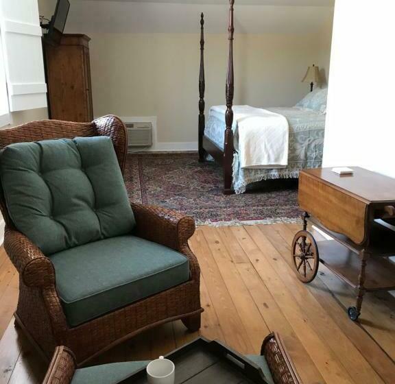 带大床的豪华间, Canemount Plantation Inn