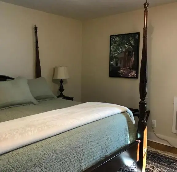 キングサイズベッドのデラックスルーム, Canemount Plantation Inn