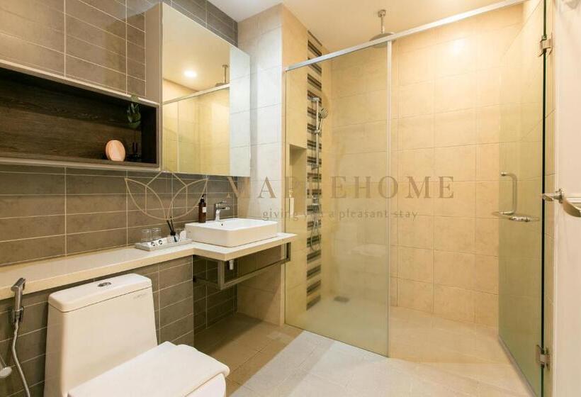 Люкс Premium 2 Спальни, The Robertson Kuala Lumpur