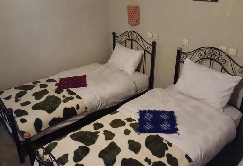 اتاق استاندارد سه نفره, Auberge Ibrahim