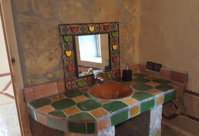 اتاق لوکس, Auberge Ibrahim