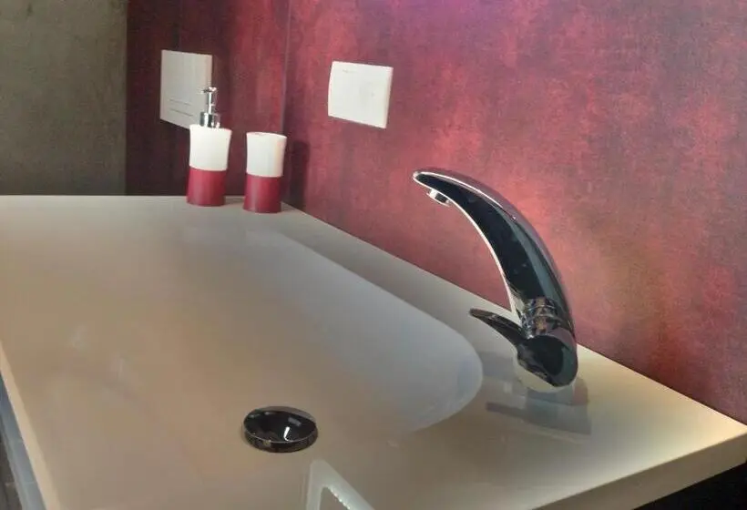 キングサイドベッドのスタンダードワンルーム, Aparthotel Flughafen Leipzig