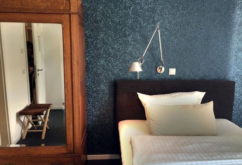 Номер Комфорт Индивидуальный, Aparthotel Flughafen Leipzig