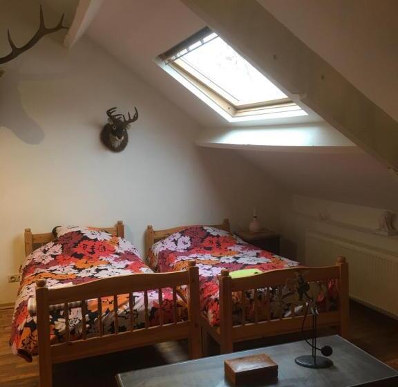 חדר סטנדרט לשלושה, B&b Le Moulin De Fernelmont