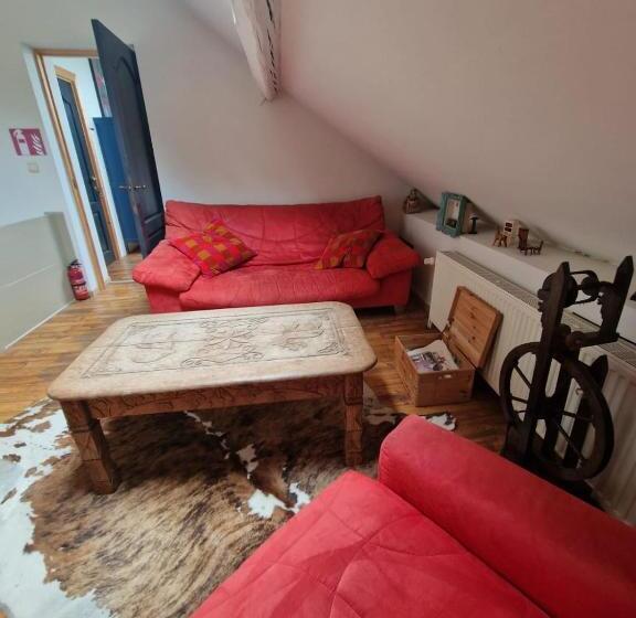 غرفة قياسية ثلاثية, B&b Le Moulin De Fernelmont