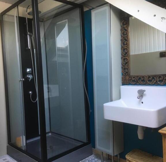 חדר סטנדרט חדר אמבטיה משותף, B&b Le Moulin De Fernelmont