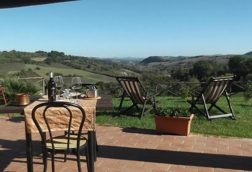 スタンダードスタジオ, Agriturismo Tre Querce