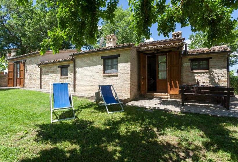 דירת שלושה חדרים, Agriturismo Tre Querce