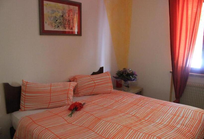 스탠다드 룸, Albergo Alla Posta