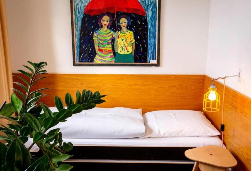 패밀리 룸, Gut Schwaige