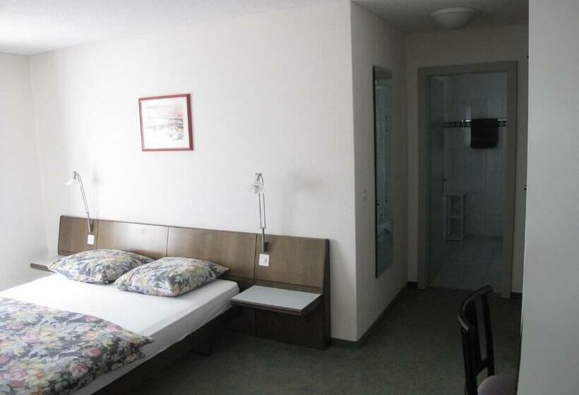 스탠다드 룸, Linde