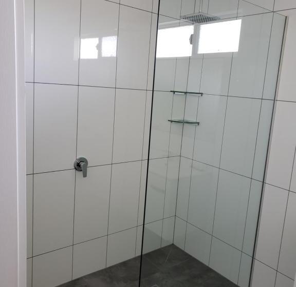 اتاق استاندارد با بالکن, Marlo