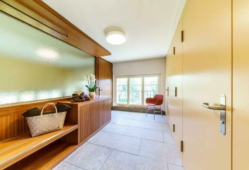 ジュニアスイート, Kurhotel Im Park