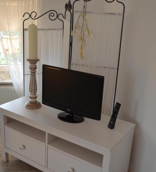 جناح عائلي, Land & Stil