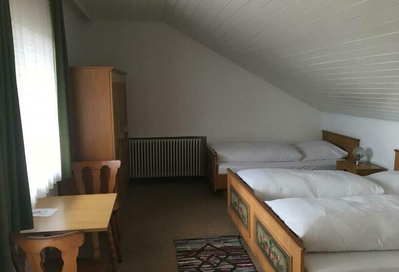 Семейный Номер, Landhotel Gasthof Am Berg