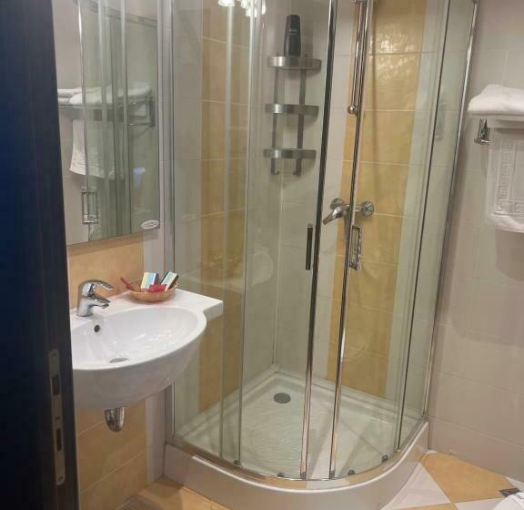 غرفة قياسية, Casa Bata