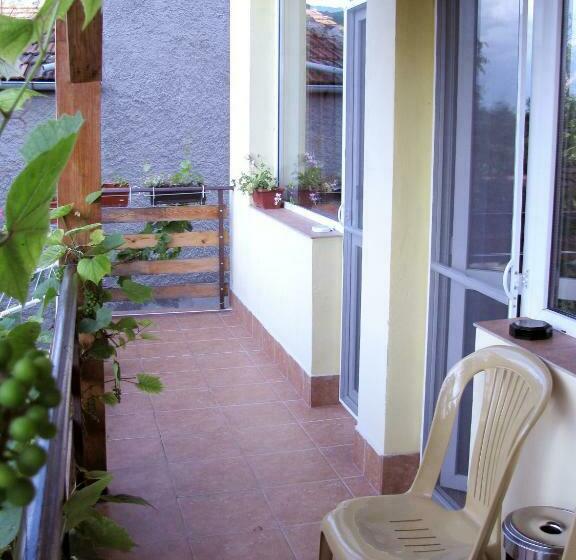 Номер Стандарт с Балконом, Guest House Familia