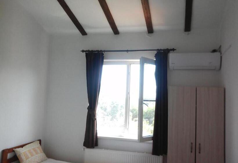 Номер Стандарт, Guest House Familia