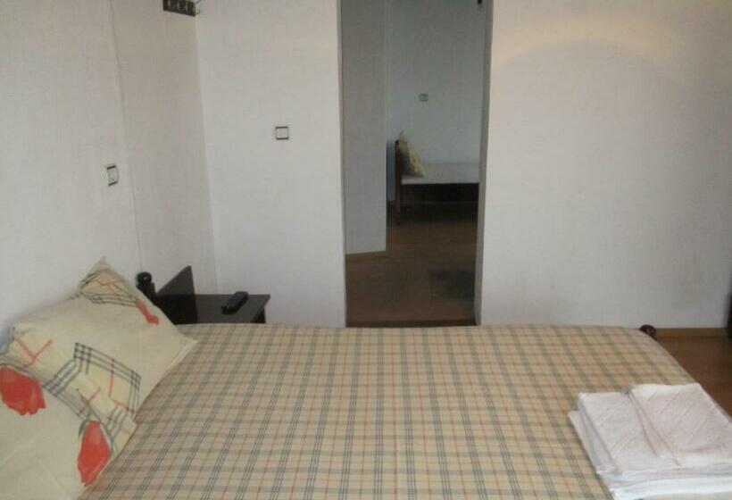 ジュニアスイート, Guest House Popov