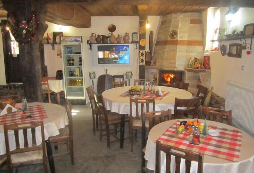 Дом 1 Спальня, Guest House Popov