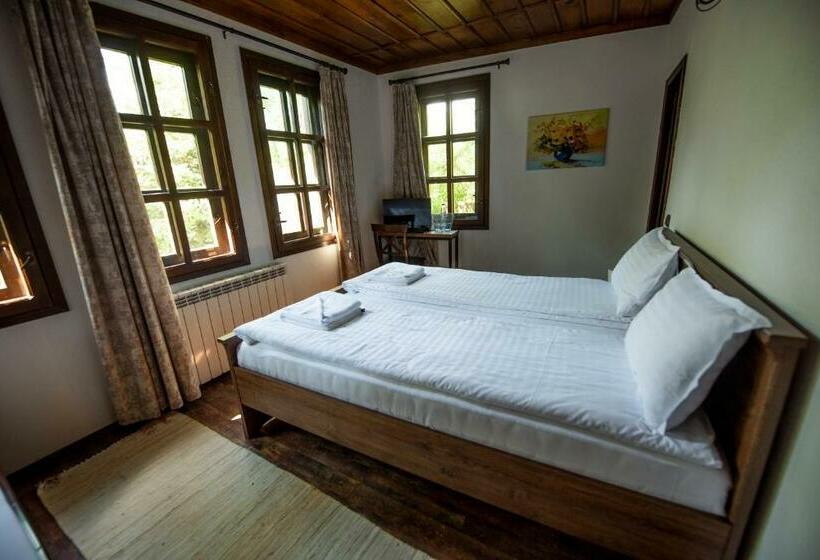 스탠다드 룸 더블 침대, Rhodopes Legends