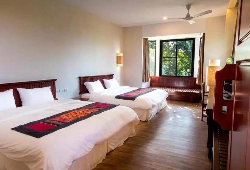 4 Bett Superior Zimmer, Sabaidee Valley