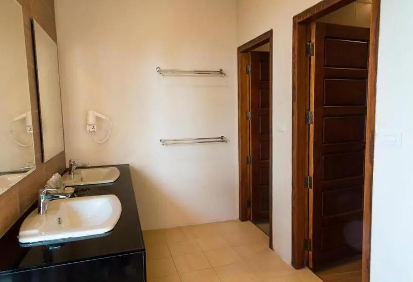 4 Bett Superior Zimmer, Sabaidee Valley