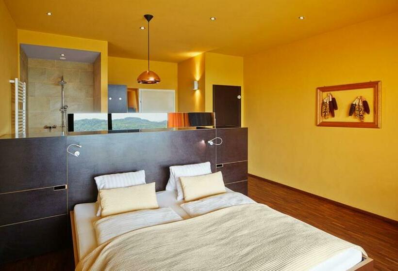 جناح جونيور مزوَّد بشرفة, Weingartenhotel Harkamp Südsteiermark