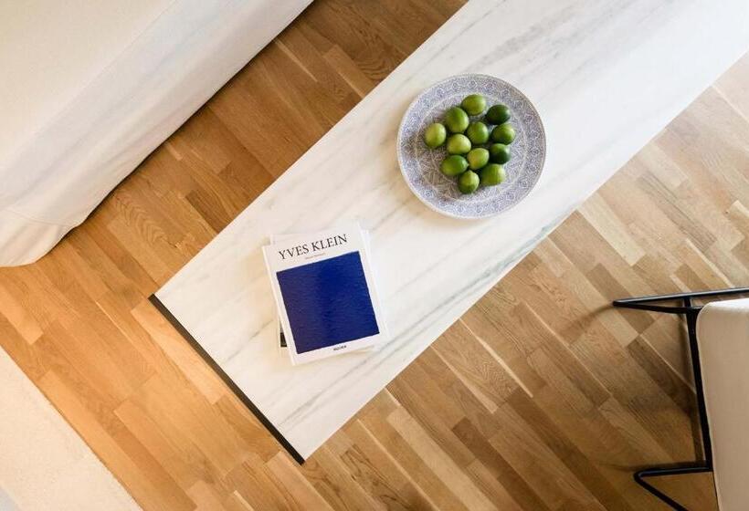 Suite Deluxe Vista Mare, Phāea Blue