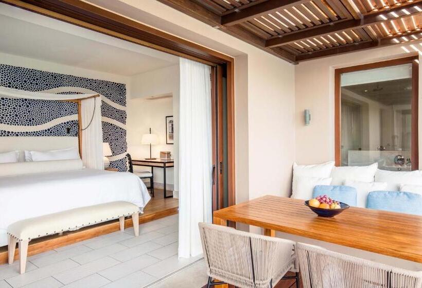 Suíte Vista Mar, Phāea Blue