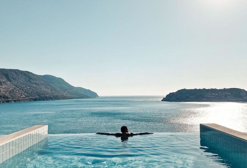 Maisonette Standard 1 Quarto, Phāea Blue