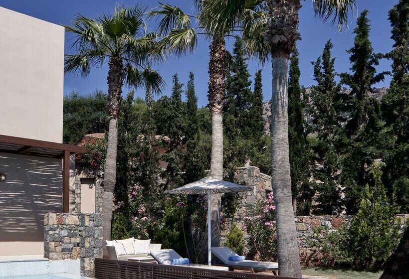 プール付きジュニアスイート, Phāea Blue