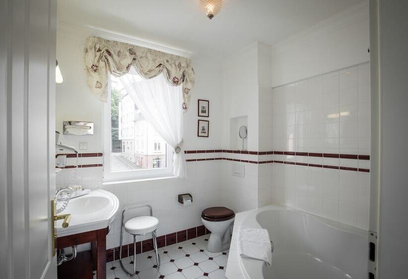 高级大房间, Belle Epoque